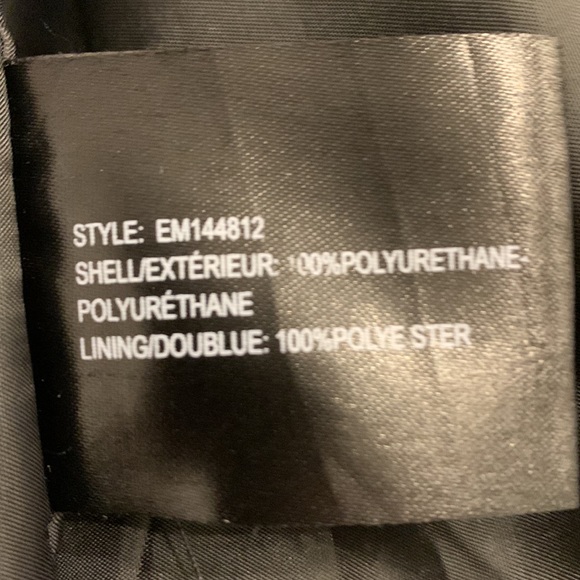 NWOT Esprit Black Faux Leather Bomber with Zippered Detail Around Collar - Picture 10 of 12